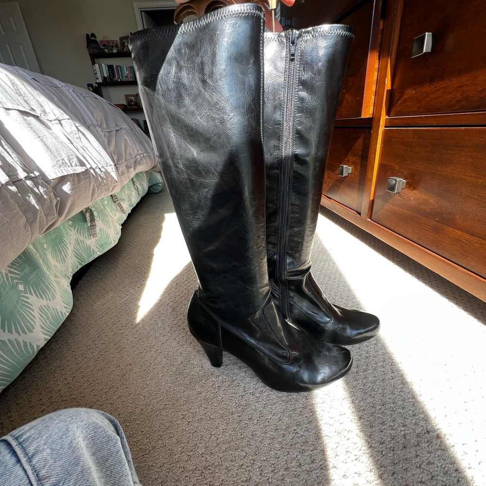 Indigo dr. women's faux leather boots